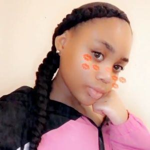 Meet your Posher, Dashayla